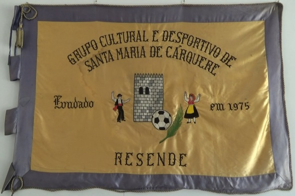 Bandeira do Grupo Cultural e Desportivo de Santa Maria de Crquere